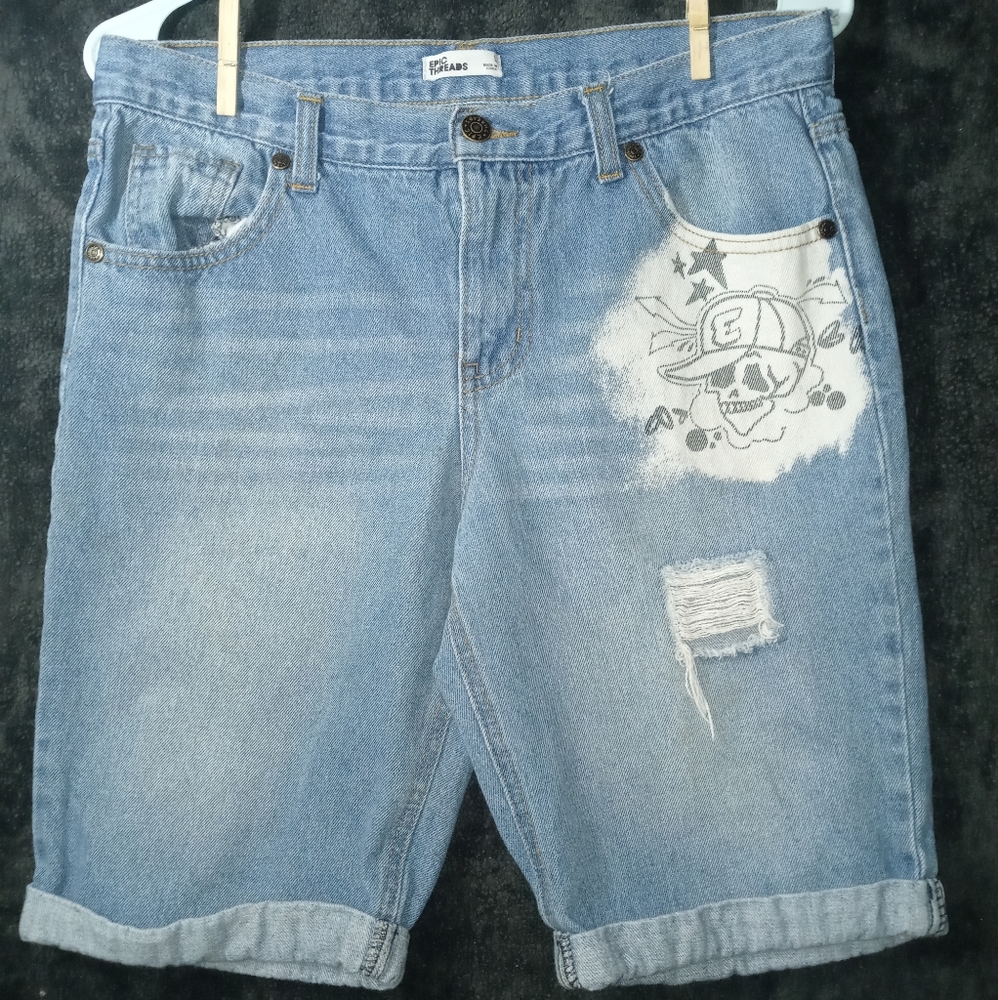 Epic Threads Distressed Hip Skull Shorts